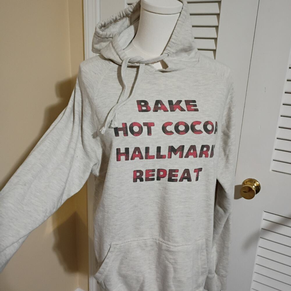 Christmas Hoodie Med BAKE-HOT COCOA-HALLMARK-REPEAT Lightweight Cotton/Poly